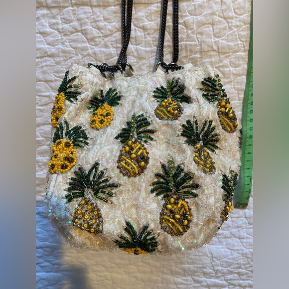 NWT ZARA Limited Edition Collection Pineapple Beaded Purse - Picture 6 of 13